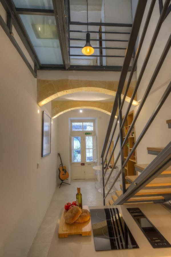 Cute And Modern Duplex Apartment In Ideal Location Rcas1-1 Valletta Ngoại thất bức ảnh
