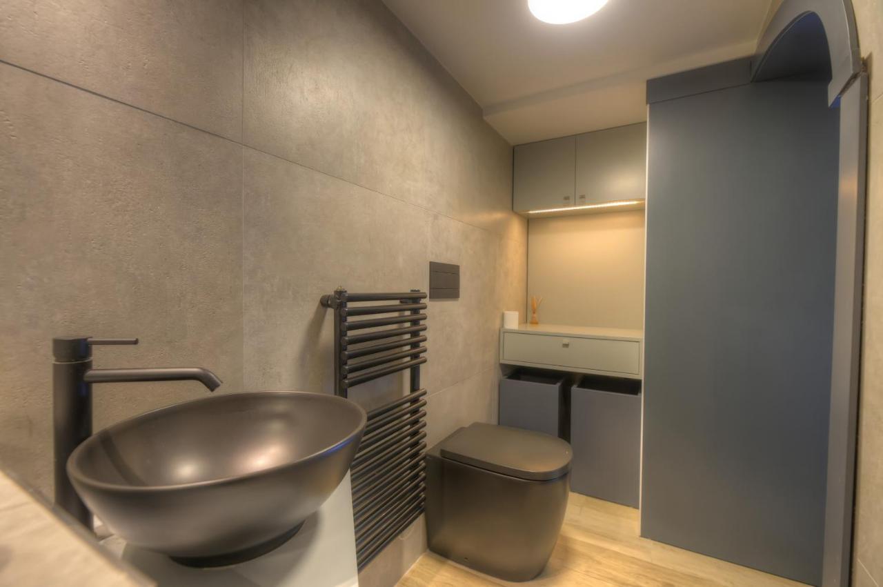 Cute And Modern Duplex Apartment In Ideal Location Rcas1-1 Valletta Ngoại thất bức ảnh